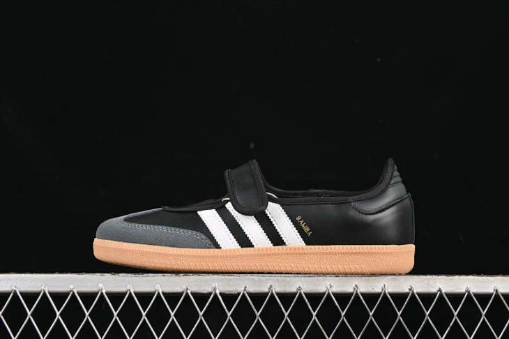 Picture of Adidas Samba _SKUfw20759214575813243fw